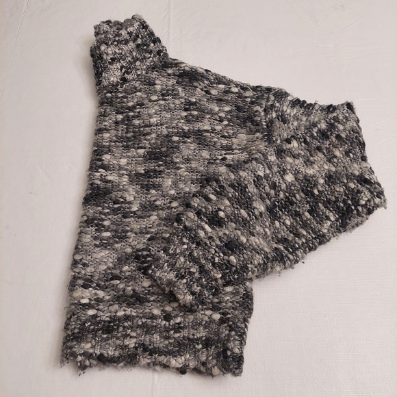 Hollister Grey White Mock Neck Chunky Marled Knit Cropped Sweater Boxy Size S - Picture 9 of 11